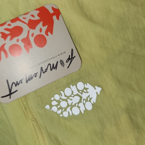 FP Movement Tempo Sport Mode Tank Top Yellow L Ruched Shirt Free People Athletic - Picture 11 of 13